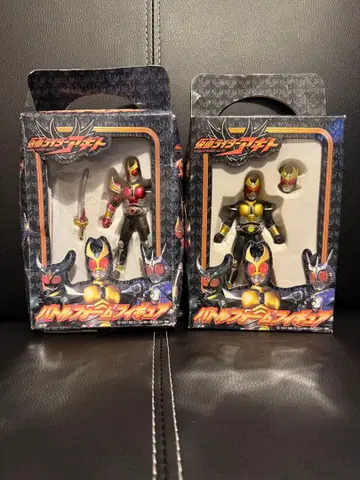 가면라이더 아기토 피규어 2체 세트