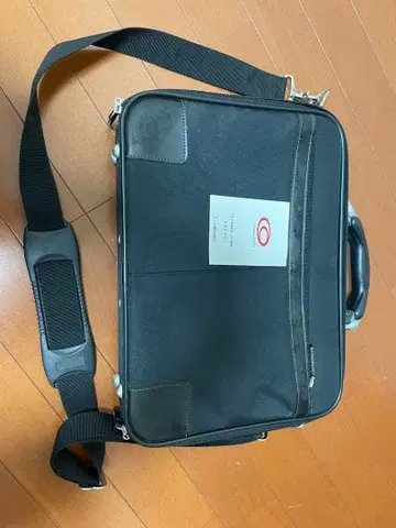 에이스 웬거 블랙 비즈니스 백