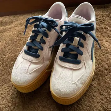 PUMA 푸마 KARMEN T2S 스니커즈