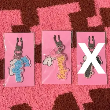 PLAVE 플레이브 WHY? 키링 2개