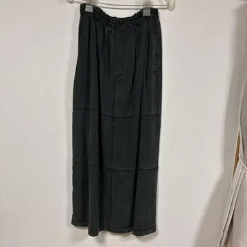HAI SPORTING GEAR 블랙 롱 스커트