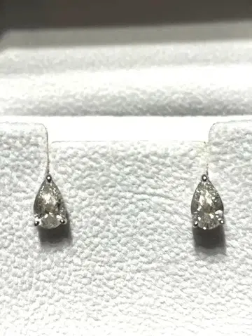 플라티나 다이아 GIA 감정서 부착 귀걸이