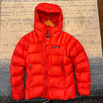 새상품급 patagonia 피츠로이 다운 여성용 XS FA24