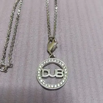 DUB 목걸이 스톤 부착