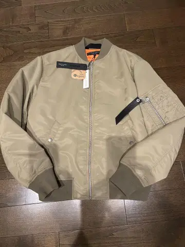 베이지 MA-1 플라이트 자켓 택 포함 새상품