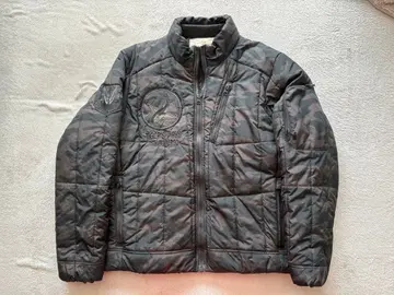 AVIREX 다운 자켓 (L 사이즈) 카모플라쥬