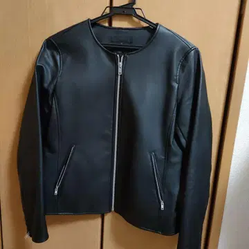 유니클로 페이크 레더 자켓 S