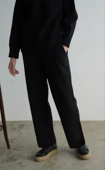 CLANE WARM KNIT TAPERED PANTS 블랙