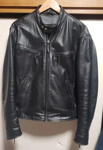 MOTO FIELD 블랙 가죽 싱글 라이더 LL