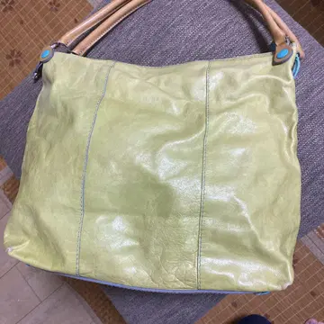이탈리아제 라이트 그린 가죽 숄더백 최종 가격
