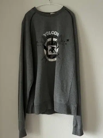 VOLCOM 트레이닝복 그레이