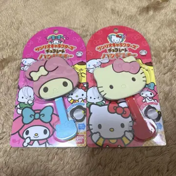 산리오 캐릭터즈 초콜릿 핸드 거울