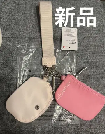 새상품 룰루레몬 코인 케이스 파우치 백 키링 키케이스