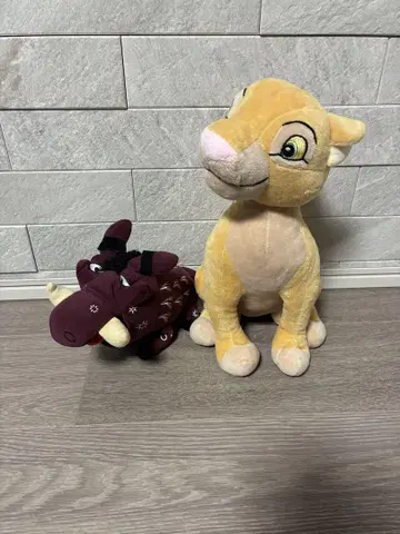 라이온킹 나라와 품바 봉제 인형 세트