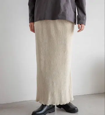 로리즈팜 샤이니 벨로아 타이트 스커트