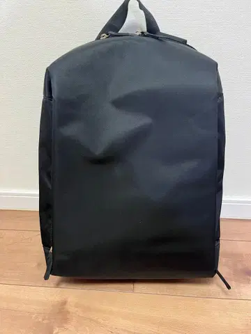무중력 백팩 M 블랙 애프터눈 티 AGS