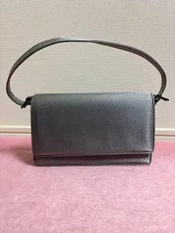 실버 핸드백 결혼식 플랩식 그레이 포멀