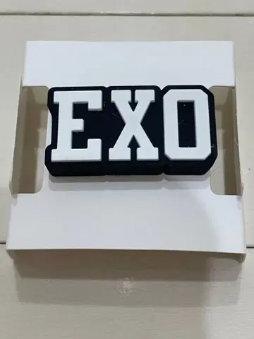 *미사용 새상품* EXO 팬 라이트 응원봉 액세서리 공식 굿즈