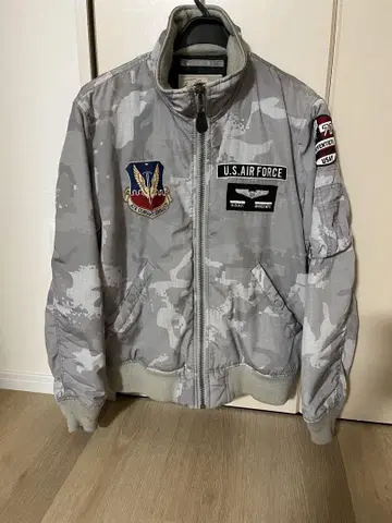 AVIREX U.S. AIR FORCE 70주년 기념 자켓