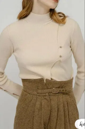Eaphi ASYMMETRY RIB KNIT 새상품