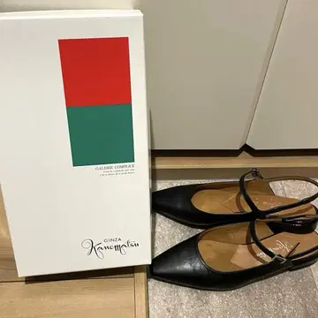 [ 새상품급 ] 긴자 카네마츠 백 벨트 펌프스