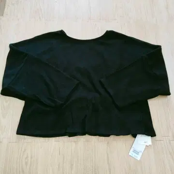 새상품 merrier BEAMS 메리아빔스 블랙 긴팔 니트