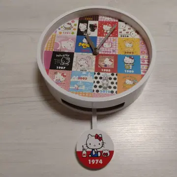 헬로키티 당첨 복권 흔들 벽걸이 시계