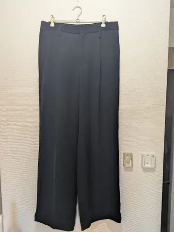 UNITED TOKYO 와이드 슬랙스