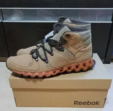 Reebok 850 베이지 하이컷 스니커즈