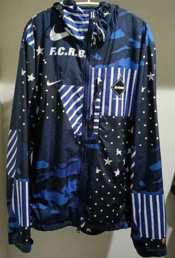 F.C.R.B. 나일론 자켓 M 사이즈