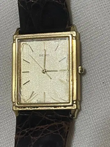 세이코 쿼츠 9021-5300