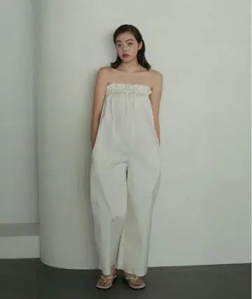 anuke Cutoff Bare Combinaison