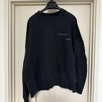 캘빈 클라인 진스 블랙 맨투맨