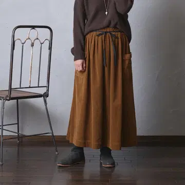 [ 미사용 새상품 택 포함 ] MAGALI 마이크로 코듀로이 스커트