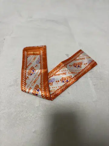 야기 유세이 리본 스카프