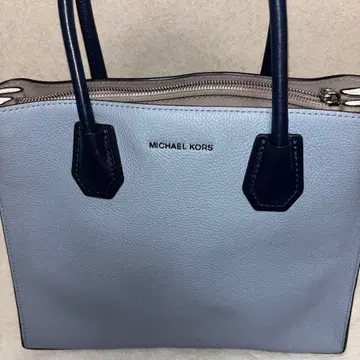 미사용품 MICHAEL KORS 라이트 블루 핸드백