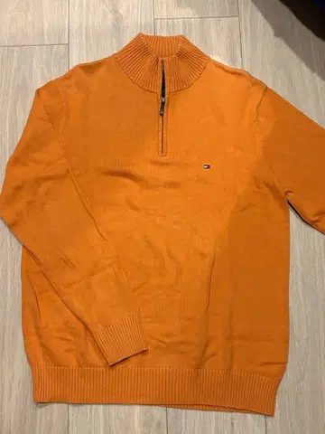 TOMMY HILFIGER 오렌지 스웨터 M