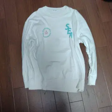 SEA WIND AND SEA 맨투맨 화이트