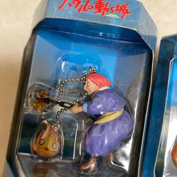 하울의 움직이는 성 피규어 키링 칼시퍼