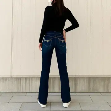 썸씽 자수 로고 네이비 여성용 스트레이트 데님 팬츠 하트