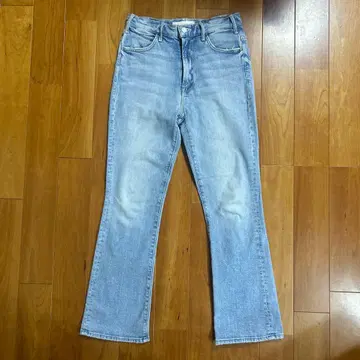 MOTHER SUPERIOR 플레어 데님 라이트 블루