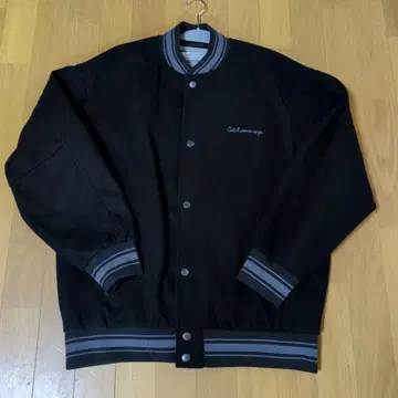 BAYFLOW 블랙 스타디움 점퍼