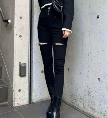 EMODA 하이웨스트 스키니 데미지