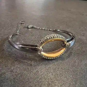 Swarovski 크리스탈 장식 팔찌