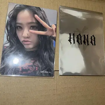 HANA YURI 트레이딩 카드