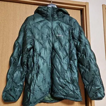 mont-bell 다크 그린 다운 자켓