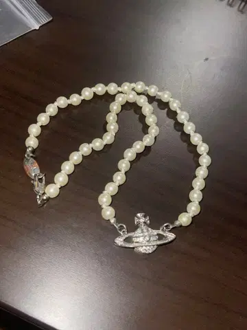 비비안 목걸이 약간 녹 있음