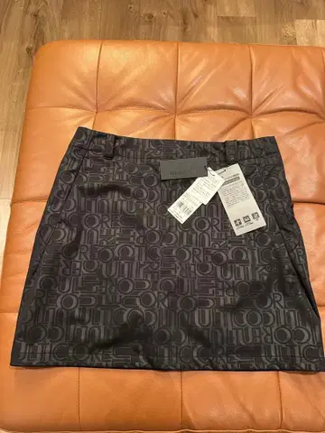 ULTICORE 블랙 스커트 L