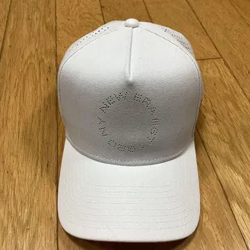 뉴에라 화이트 메쉬 캡