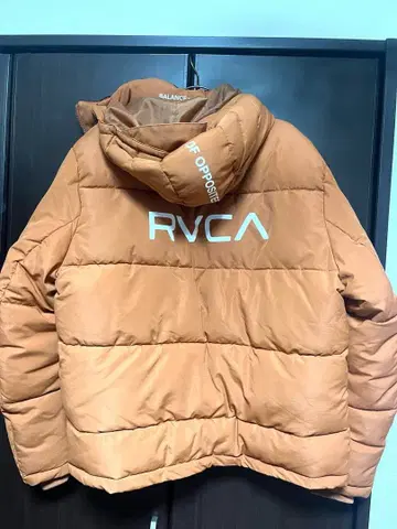 RVCA 다운 자켓